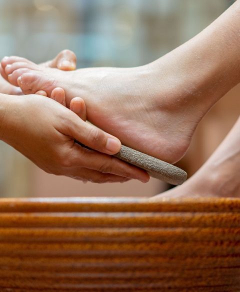 Hand & Foot Care - Dr.Skinique Dubai