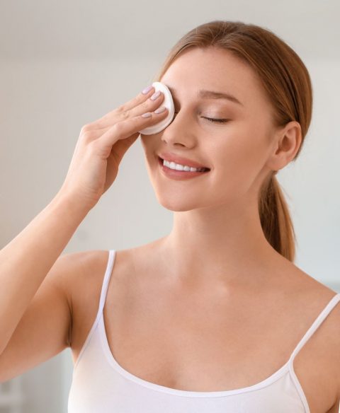 Make-up Remover - Skincare Store Dubai